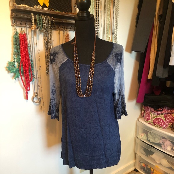 BKE Tops - NWOT BKE Navy Layering Top